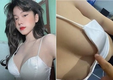 Khám phá bộ ngực căng mọng đầy đặn của cô em gái xinh đẹp khiến ai nhìn cũng thèm thuồng nước miếng.